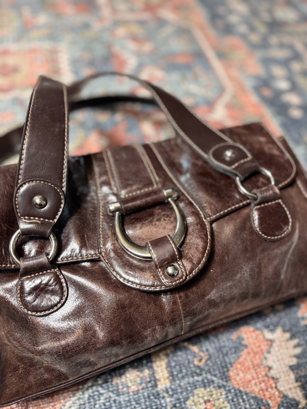 Apt. 9 Brown Leather Shoulder Bag – Y2K Horseshoe Buckle Satchel - Picture 2 of 5